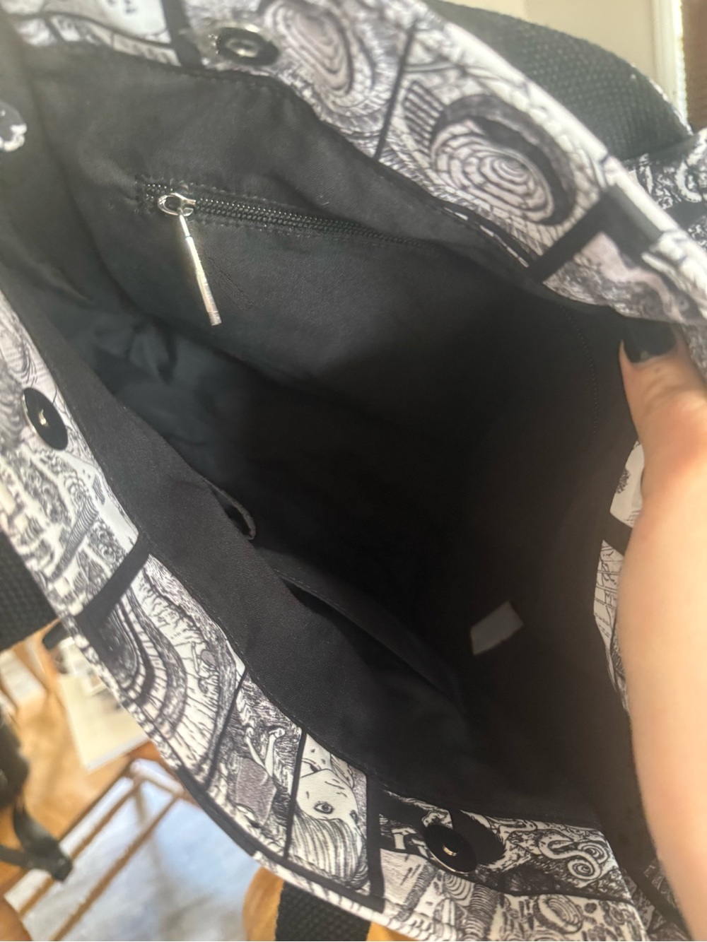 BlackMilk Junji Ito Completion Comic Art Satchel Bag - Picture 5 of 7